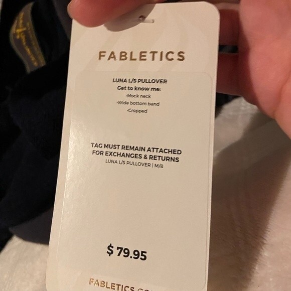 Fabletics Luna Long-Sleeve Pullover Castle Rock M NWT - Picture 2 of 11